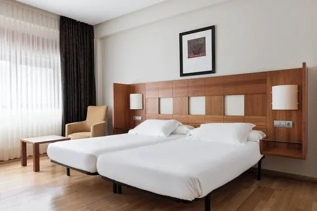 Tek Büyük veya İki Ayrı Yataklı Oda