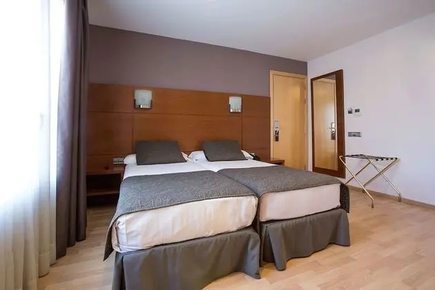 İki Ayrı Yataklı Oda