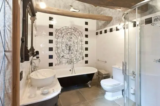 Tek Büyük veya İki Ayrı Yataklı Oda