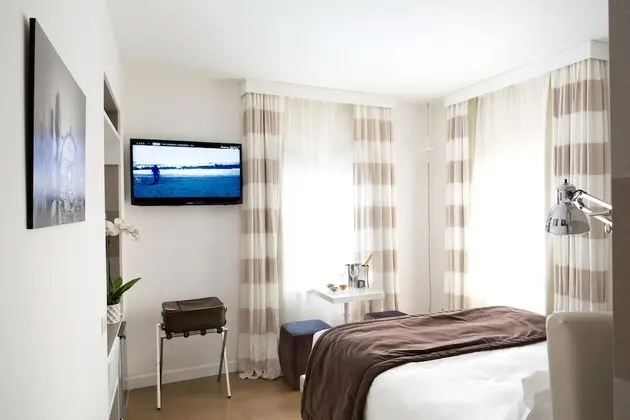 Superior Tek Büyük Yataklı Oda