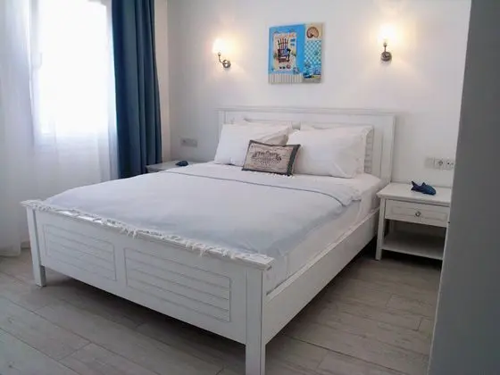Triple, Bahçe Manzaralı, Verandalı