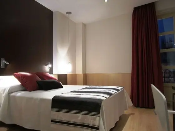 Tek Kişilik Oda, 1 Tek Kişilik Yatak