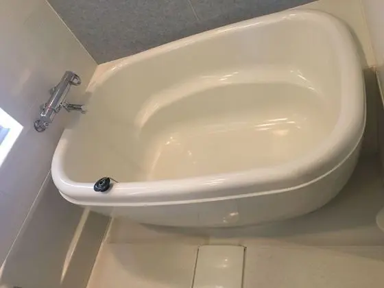 İki Ayrı Yataklı Oda, Sigara İçilmez