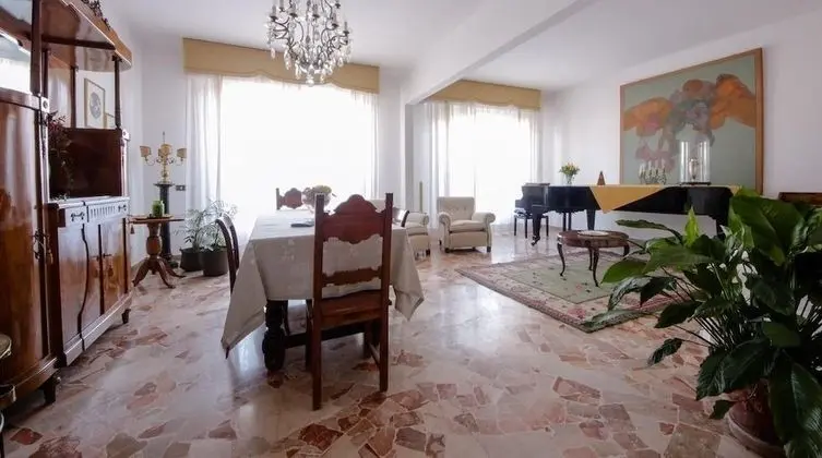 Apart Daire, Birden Çok Yatak, Sigara İçilmez