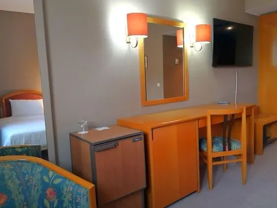 Tek Büyük Yataklı Oda