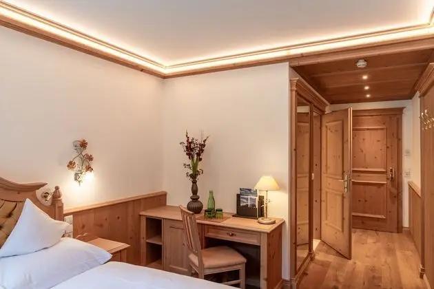 Economy Tek Büyük Yataklı Oda