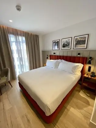 Deluxe Oda, 1 En Büyük (King) Boy Yatak, Balkon