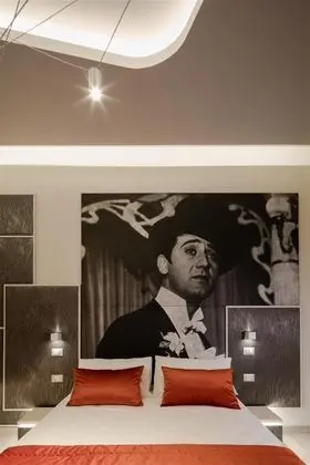Tek Büyük Yataklı Oda
