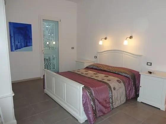 Tek Büyük Yataklı Oda, Balkon