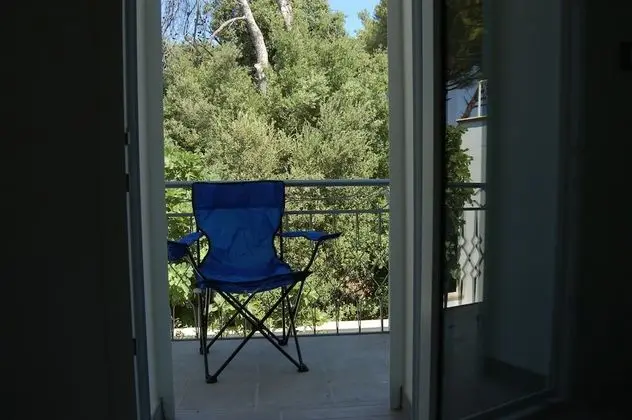 Tek Büyük Yataklı Oda, Balkon