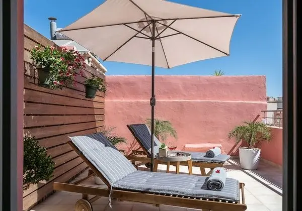 Deluxe Süit, Teras