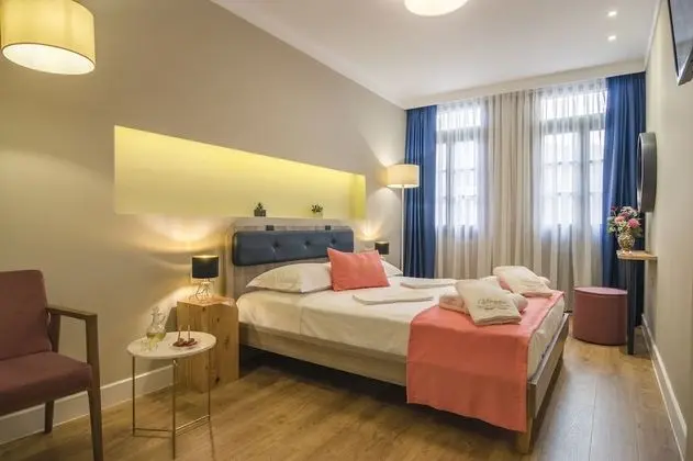 Deluxe Tek Büyük Yataklı Oda, Balkon