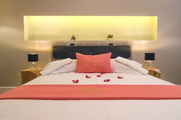 Deluxe Tek Büyük Yataklı Oda, Balkon