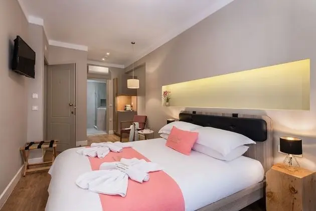 Deluxe Tek Büyük Yataklı Oda, Balkon