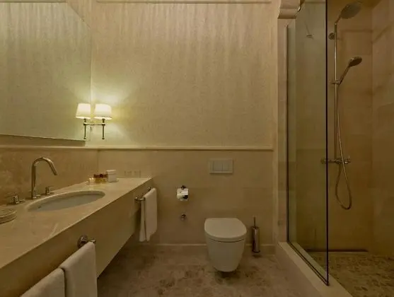 King Ve Twin Yatakli Suite Family Oda Sehir Manzarali