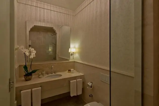 King Ve Twin Yatakli Suite Family Oda Sehir Manzarali