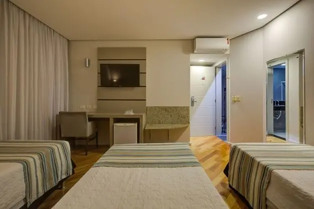 Quarto Luxo Triplo Solteiro