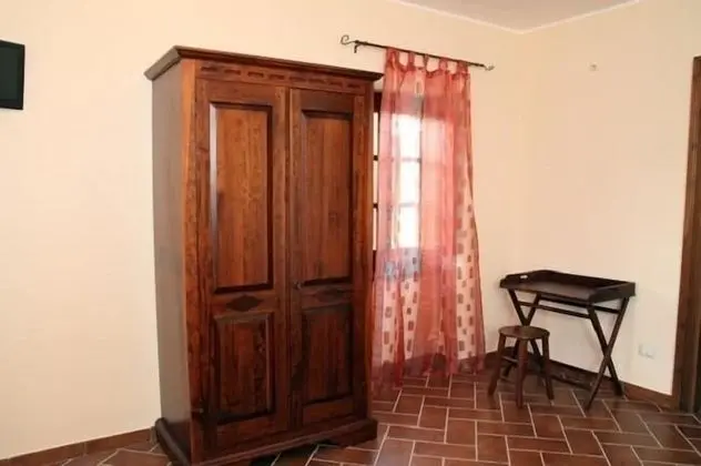 Tek Büyük veya İki Ayrı Yataklı Oda, Özel Banyo, Bahçe Manzaralı