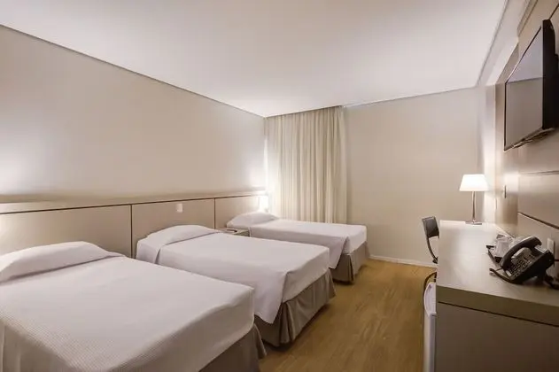 Quarto Superior Triplo com 3 camas