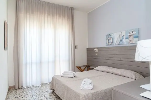 Standard Tek Büyük veya İki Ayrı Yataklı Oda, Balkon, Plaj Kenarı