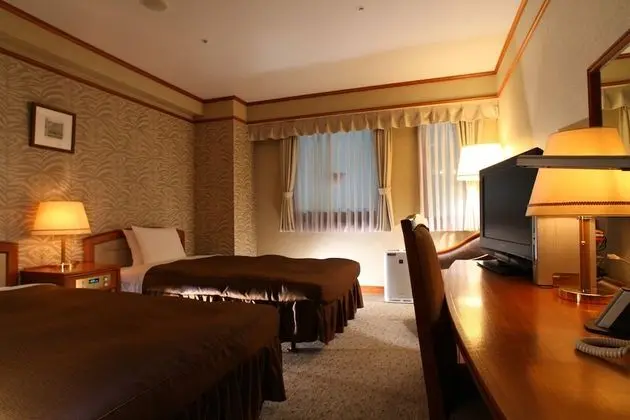 İki Ayrı Yataklı Oda, Sigara İçilebilir, Şehir Manzaralı (2 Semi-double Beds, South Side)