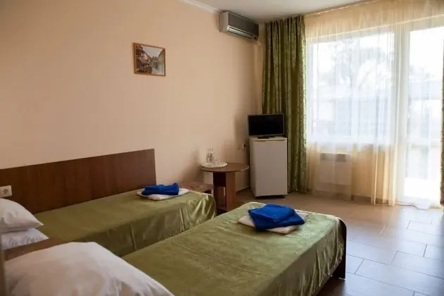 Standard Tek Büyük veya İki Ayrı Yataklı Oda, Balkon (Cottage #1-2)