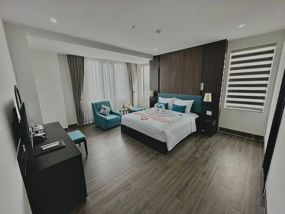 Standard Oda, Şehir Manzaralı