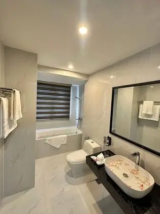 Standard Oda, Şehir Manzaralı