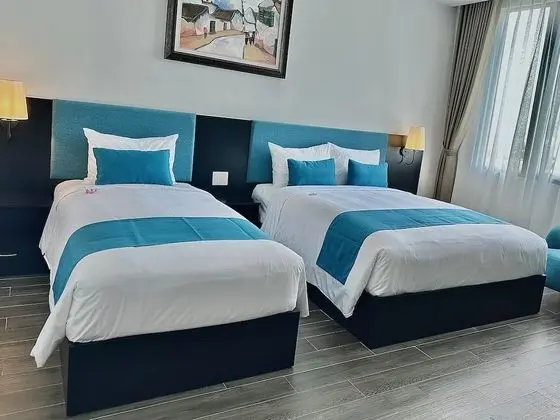 Superior Oda, Şehir Manzaralı