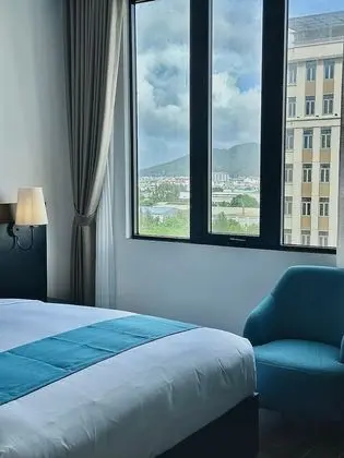 Superior Oda, Şehir Manzaralı