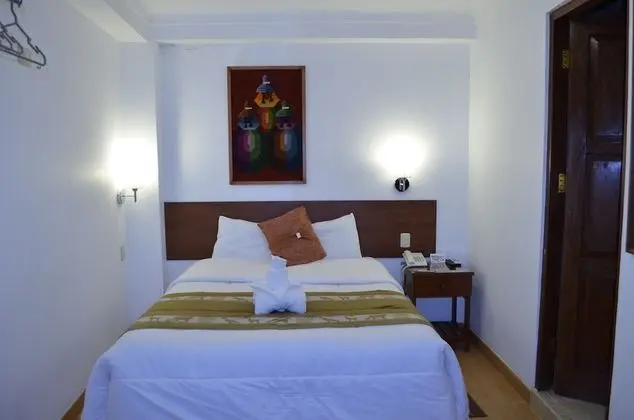 Tek Kişilik Oda, 1 Çift Kişilik Yatak