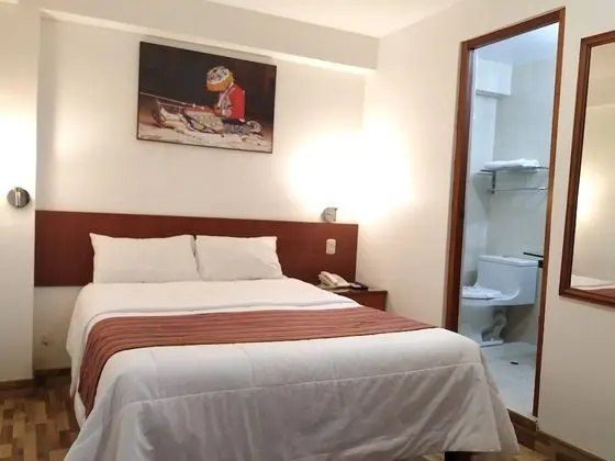 Tek Kişilik Oda, 1 Çift Kişilik Yatak
