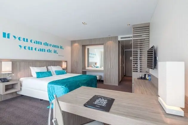 Deluxe Tek Büyük Yataklı Oda, Balkon
