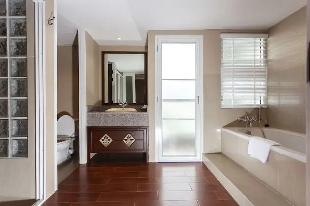 Lotus Suite Double bed