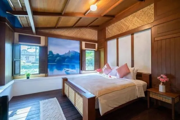 Deluxe Villa