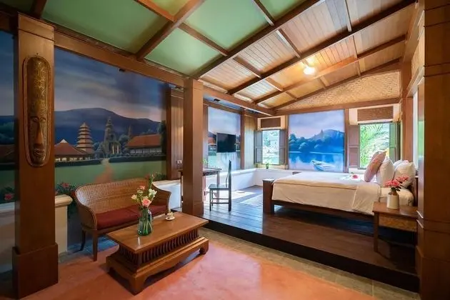 Deluxe Villa