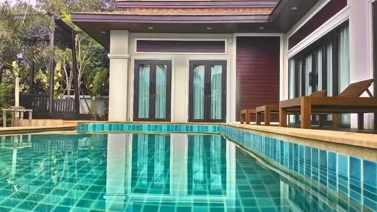 President Private Pool Villa