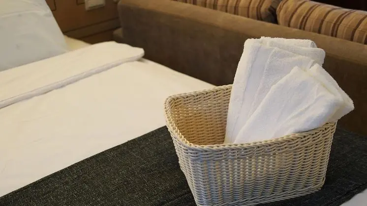 Tek Büyük Yataklı Oda, Balkon, Dağ Manzaralı