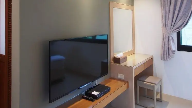 Tek Büyük Yataklı Oda, Balkon, Dağ Manzaralı