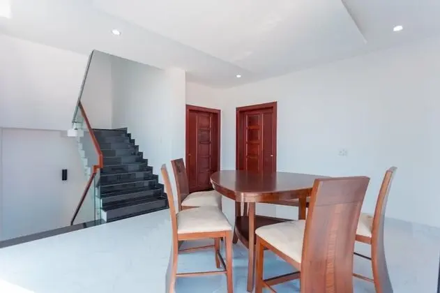 Premier Villa