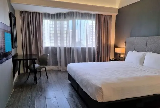Premier Tek Büyük Yataklı Oda