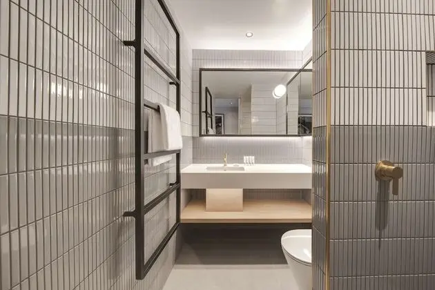 Tek Büyük veya İki Ayrı Yataklı Oda, Balkon