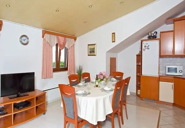 Apart Daire (Vibo - parking and barbecue - A1 Vink)