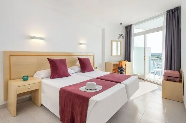 Tek Büyük Yataklı Oda (3 adults)