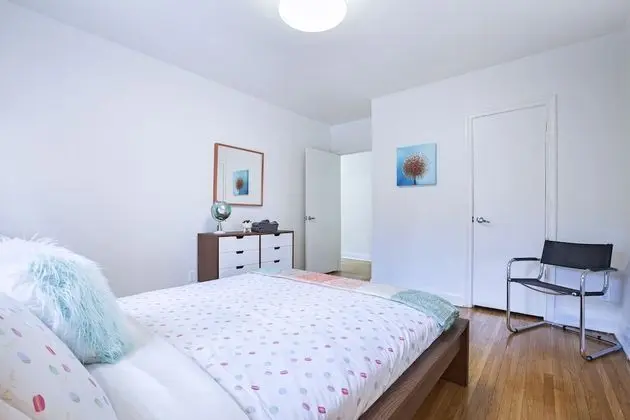 Apart Daire, Birden Çok Yatak, Sigara İçilmez, Avlu Manzaralı