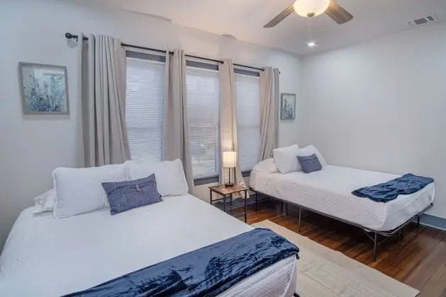 Ev (2 Bedrooms)