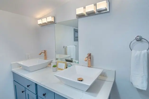 Ev (2 Bedrooms)