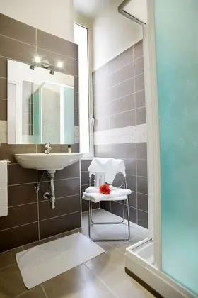 Deluxe Tek Büyük veya İki Ayrı Yataklı Oda