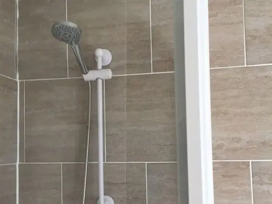 Tek Kişilik Oda, Ortak Banyo