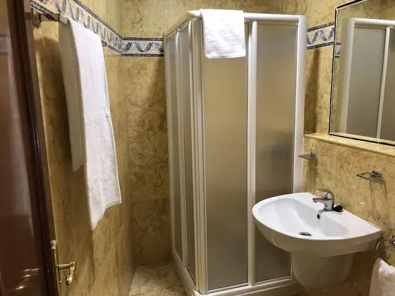 İki Ayrı Yataklı Oda